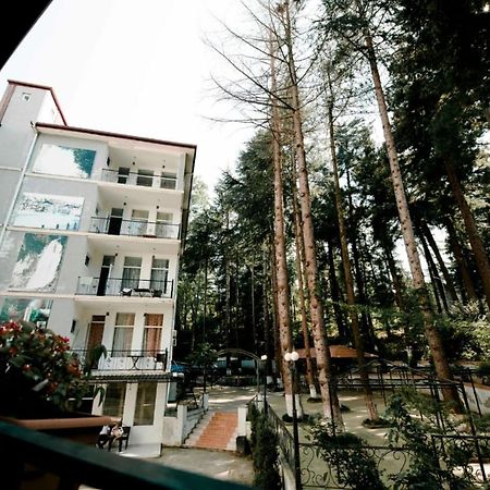 Hulus Hotel Makhinjauri Exterior photo