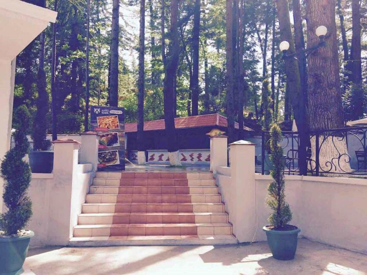 Hulus Hotel Makhinjauri Exterior photo