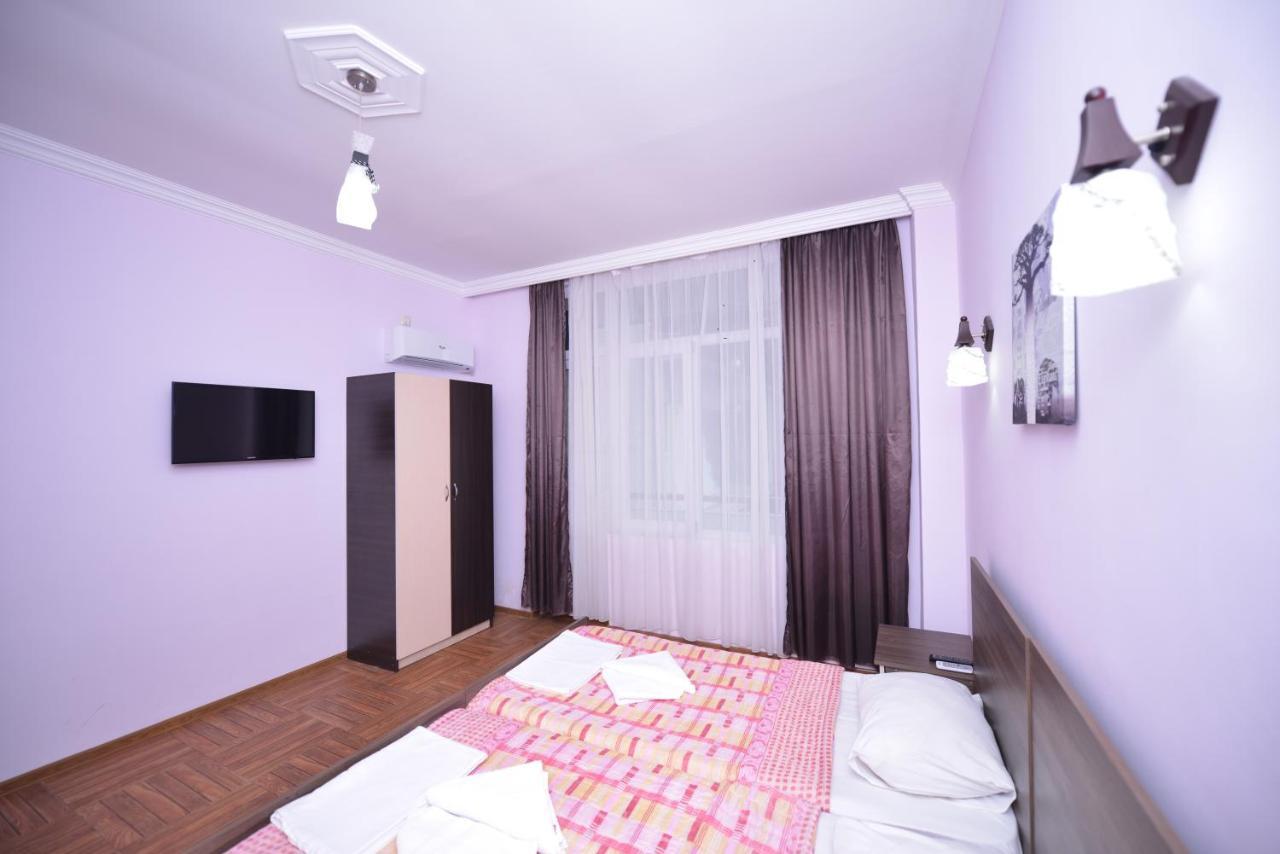 Hulus Hotel Makhinjauri Exterior photo